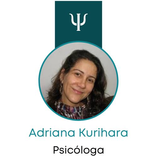 Psicóloga Adriana Kurihara em seu consultório em Guarulhos